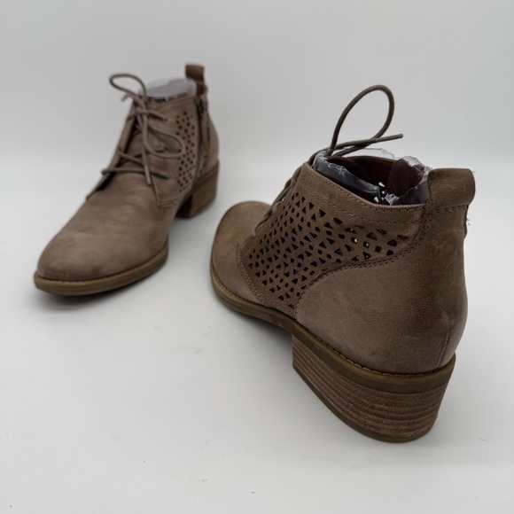 Comfortiva Chalina Tan Leather Perforated Lace Up Zip Ankle Boot Size 10 M